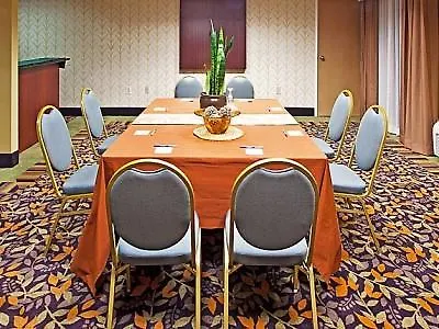 Hotel Express Clearwater East - Icot Center By Ihg Pinellas Park