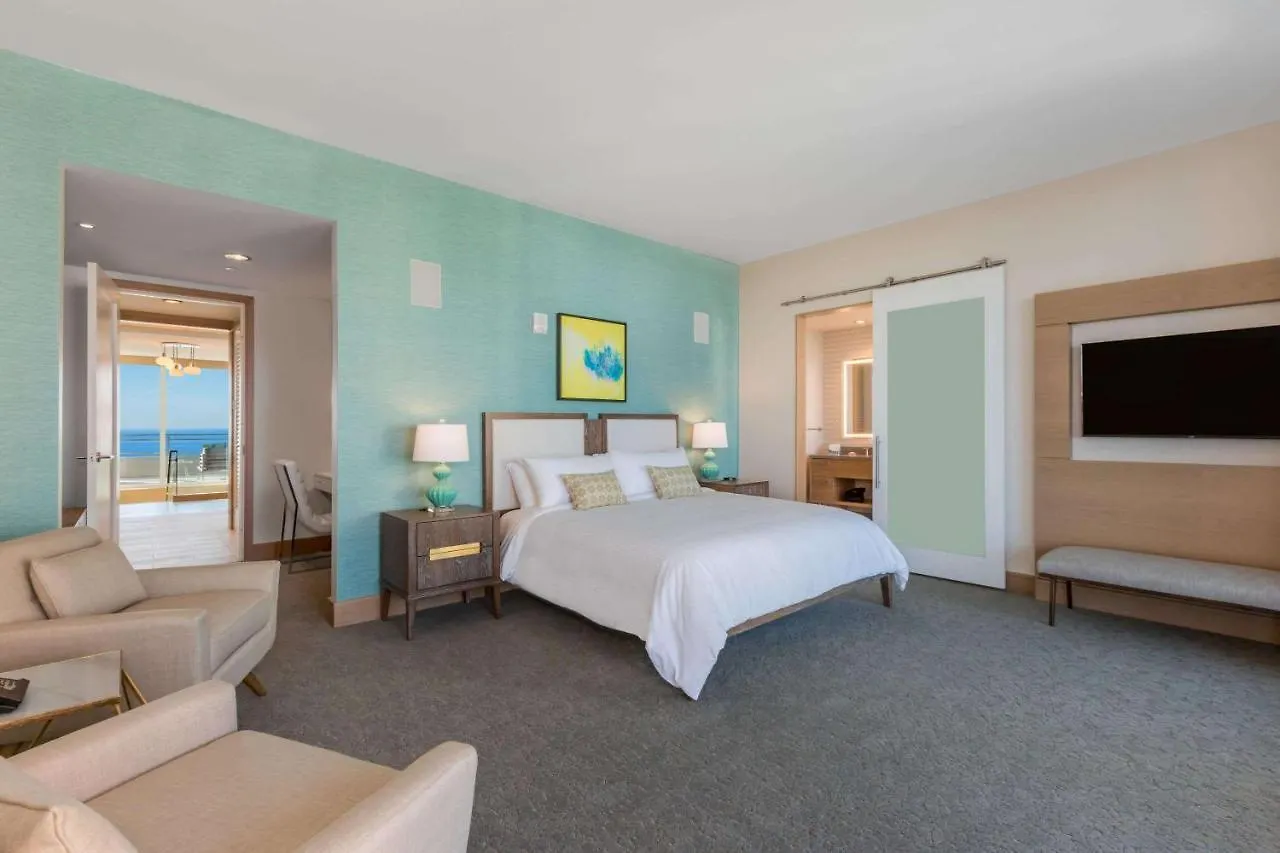 Wyndham Grand Beach 4*