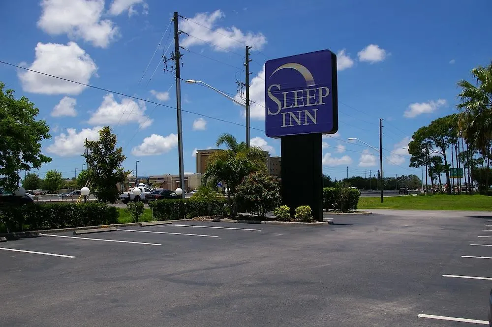 Sleep Clearwater-st Petersburg Locanda 2*