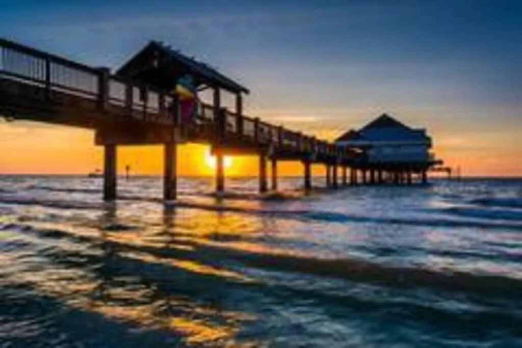 Cheerful 3 Bedroom Mins From * Clearwater