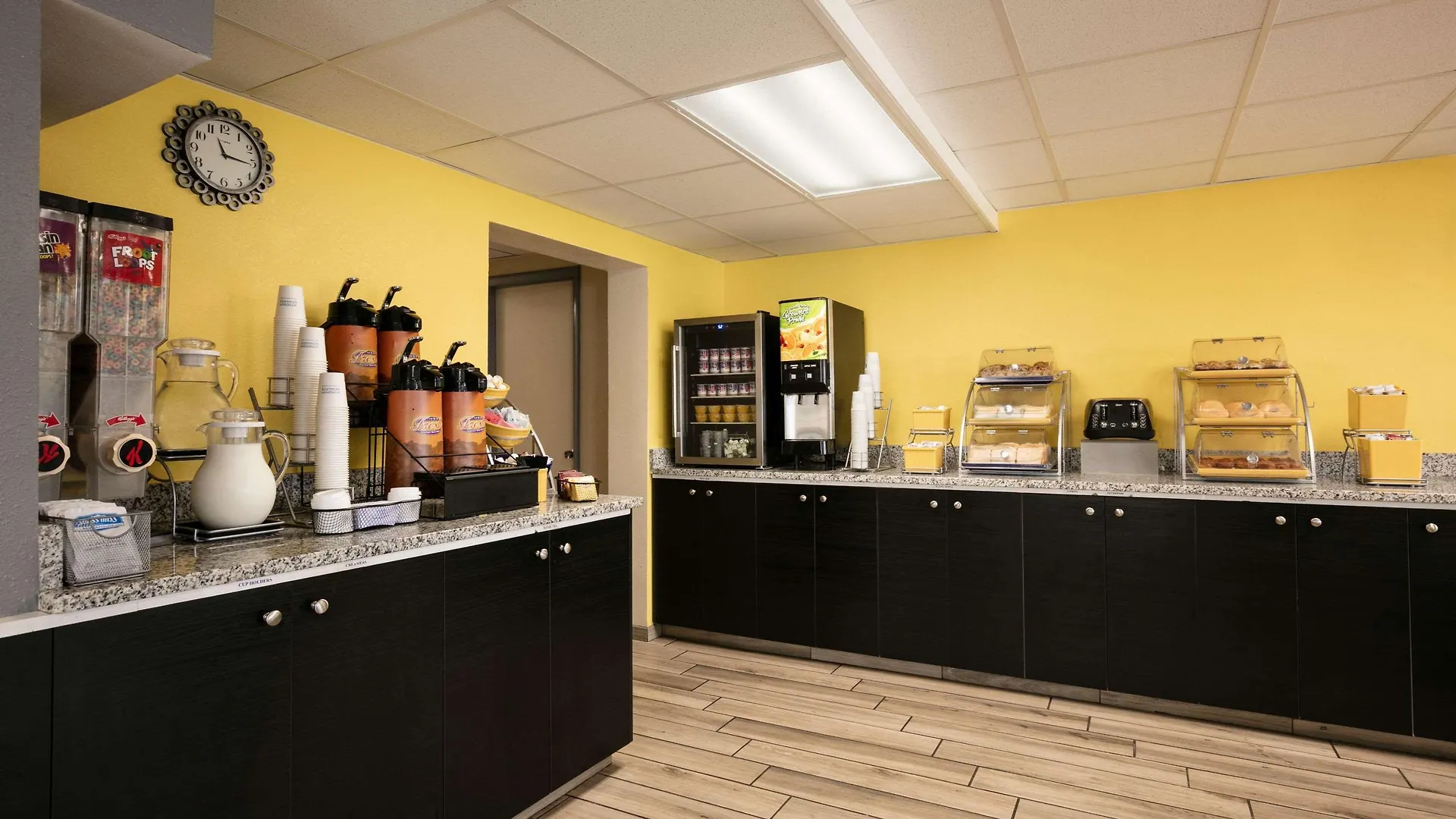 Days By Wyndham Clearwater/central Clearwater