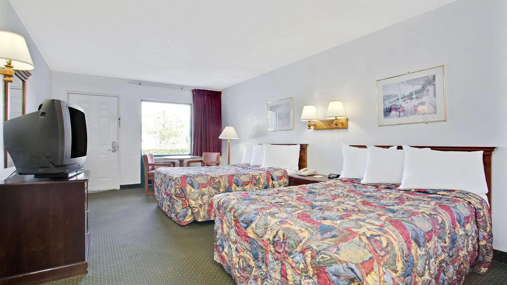 Days By Wyndham Clearwater/central 2*