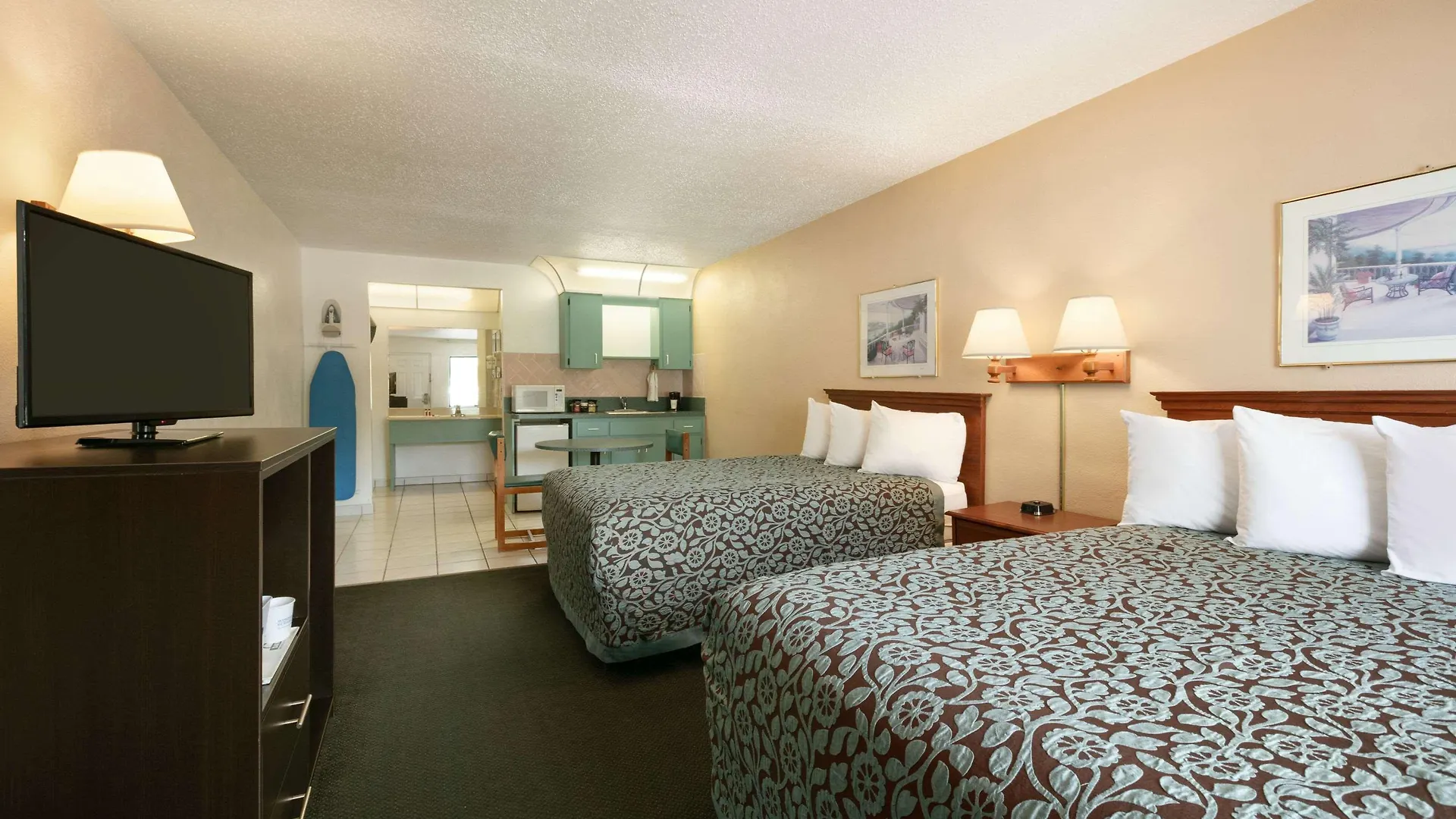 Hotel Days By Wyndham Clearwater/central 2*