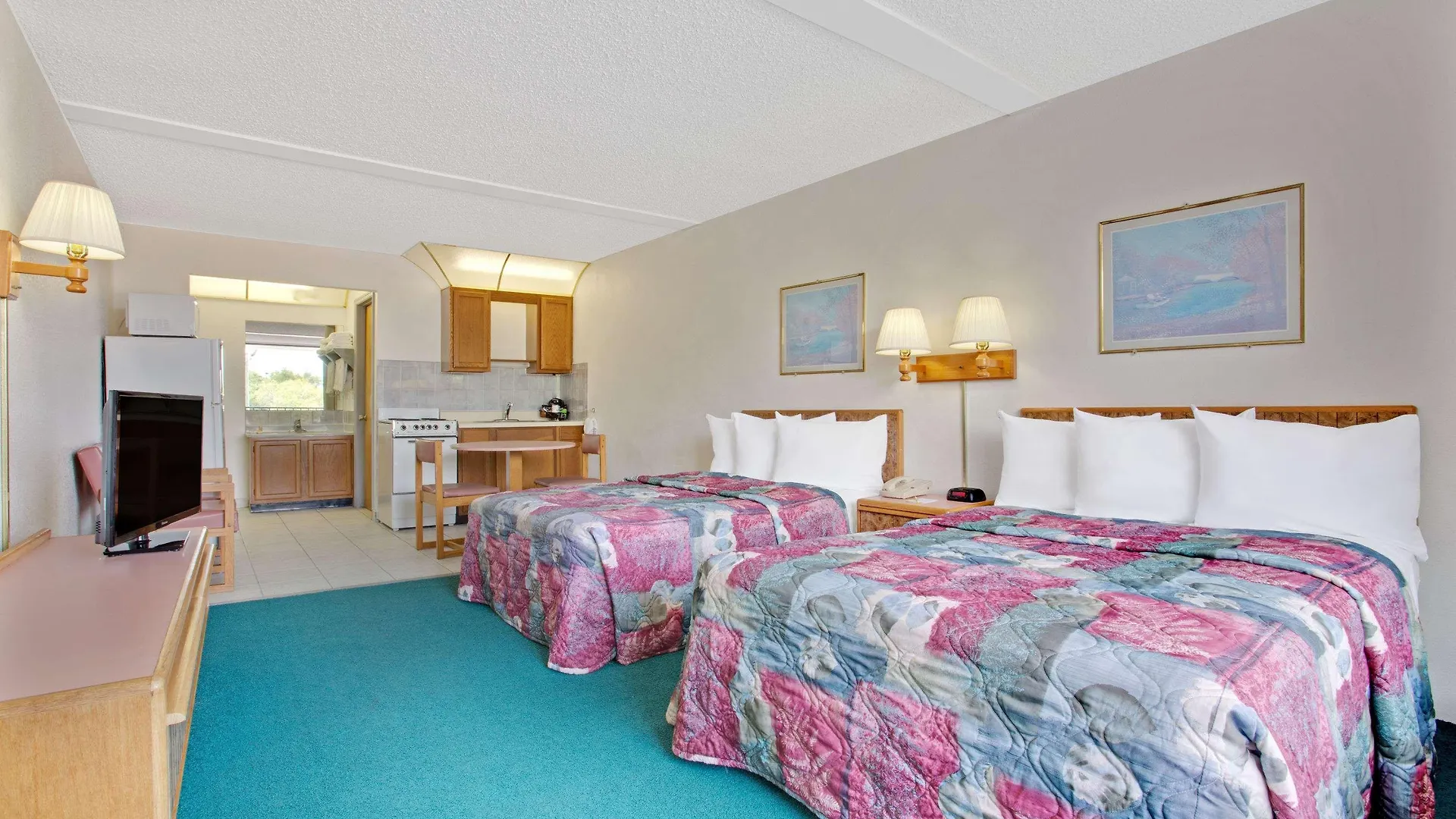 Hotel Days By Wyndham Clearwater/central 2*