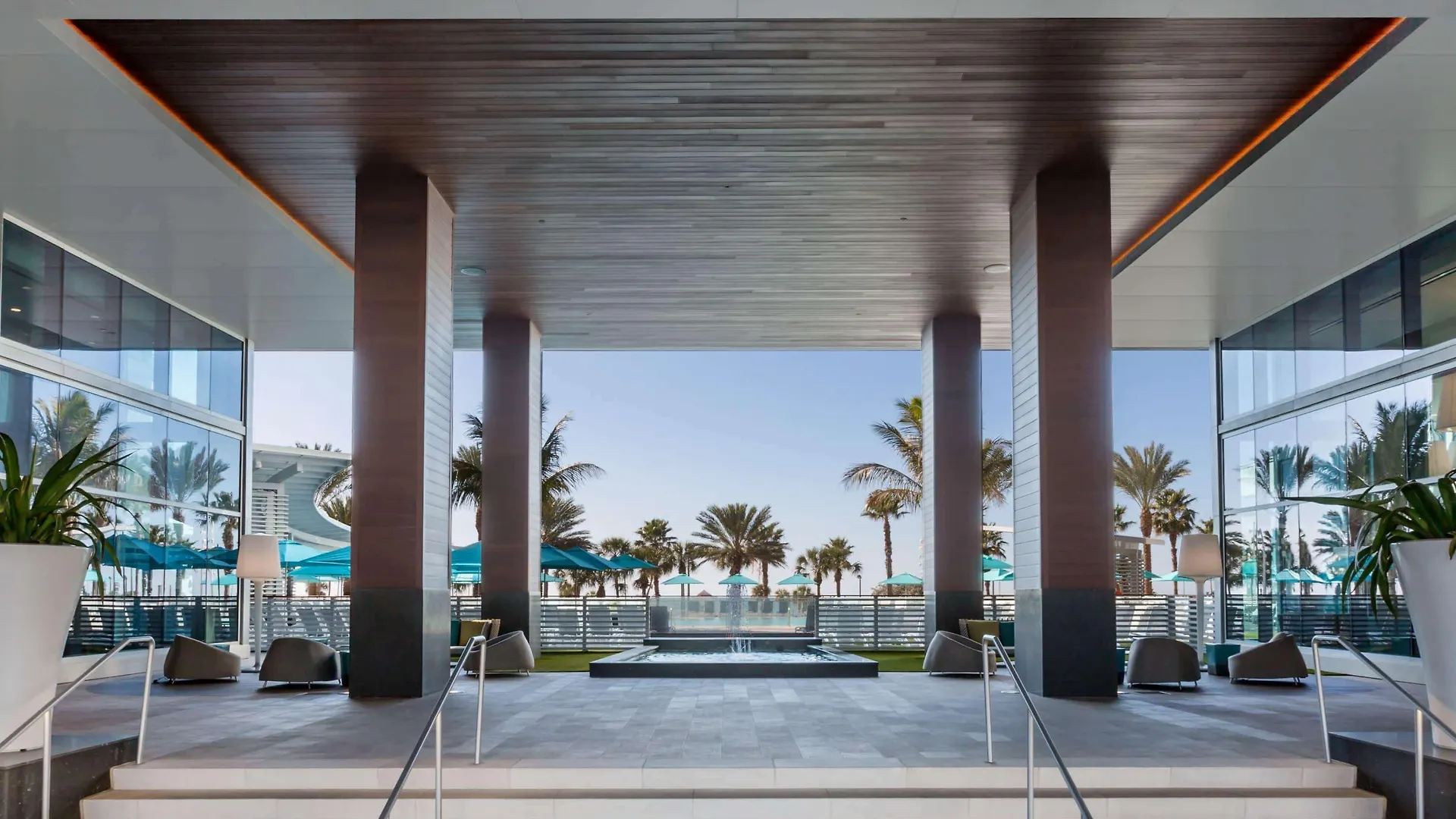 Wyndham Grand Beach Resort 4*