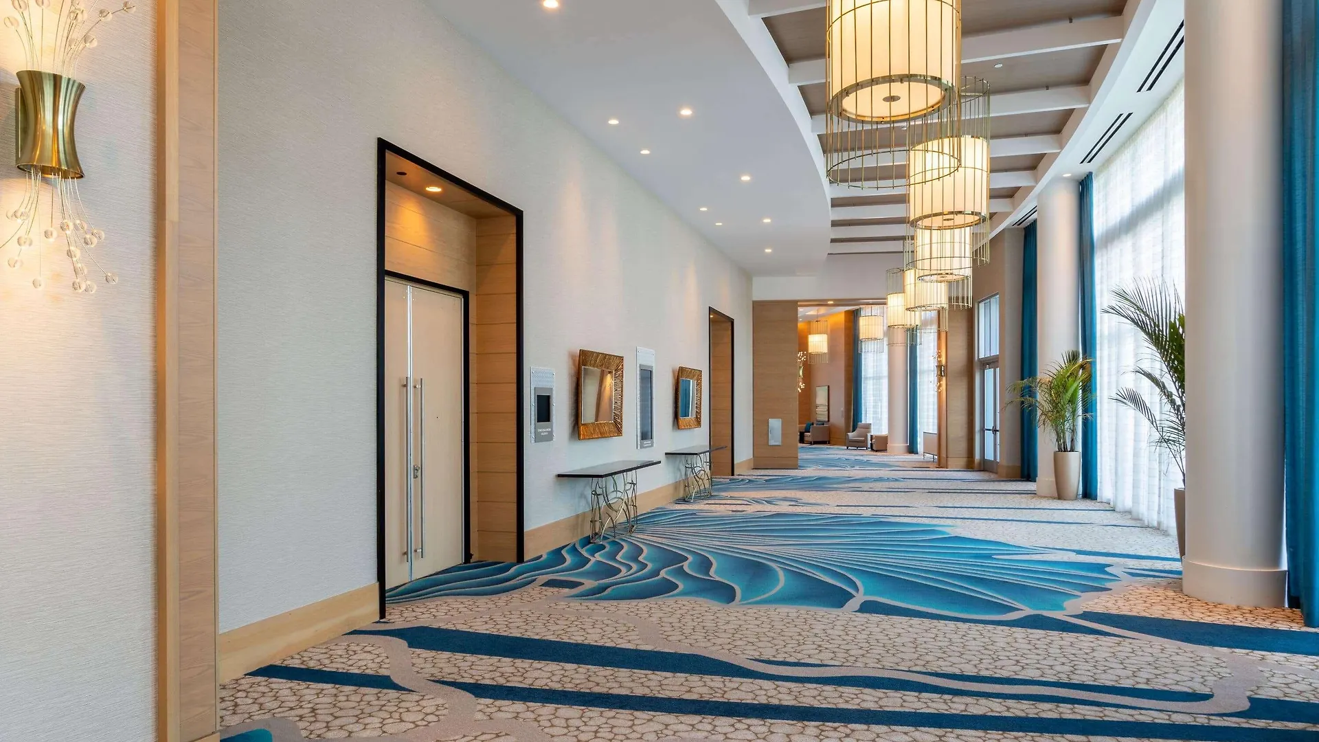 Wyndham Grand Beach