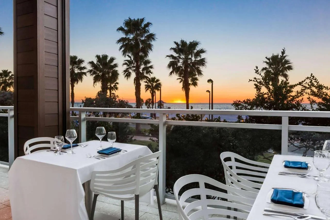 Wyndham Grand Beach Clearwater Beach