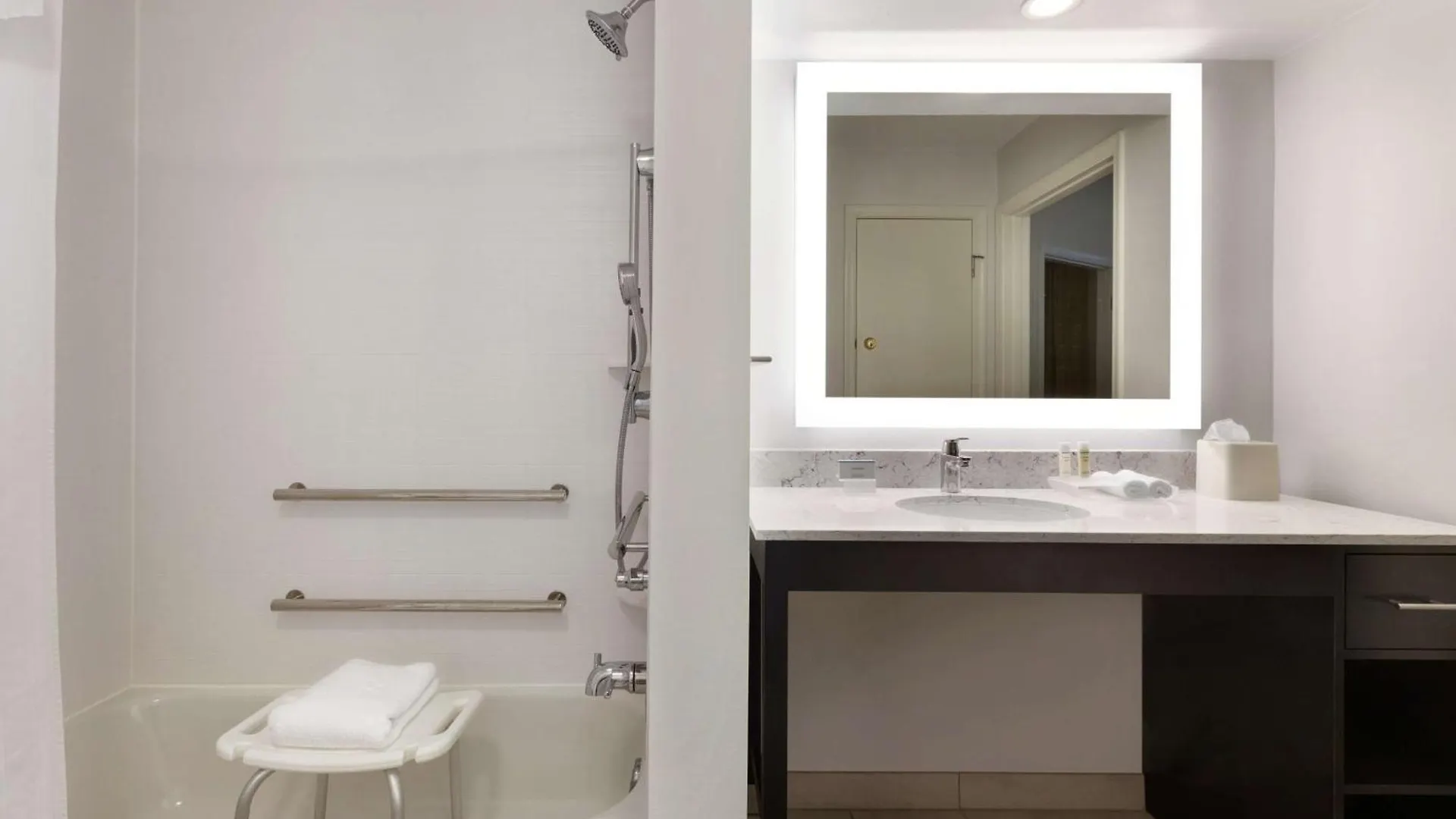 Homewood By Hilton St. Petersburg Клируотер