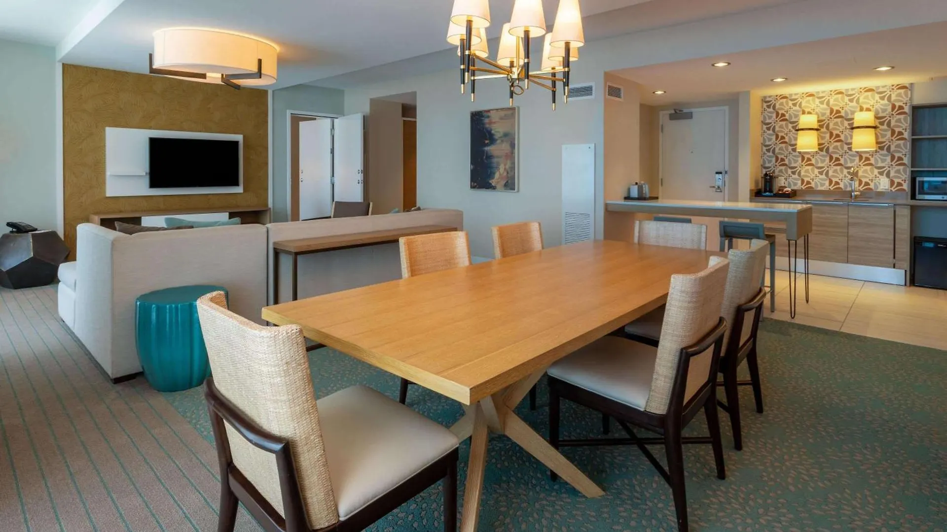 Wyndham Grand Beach Resort