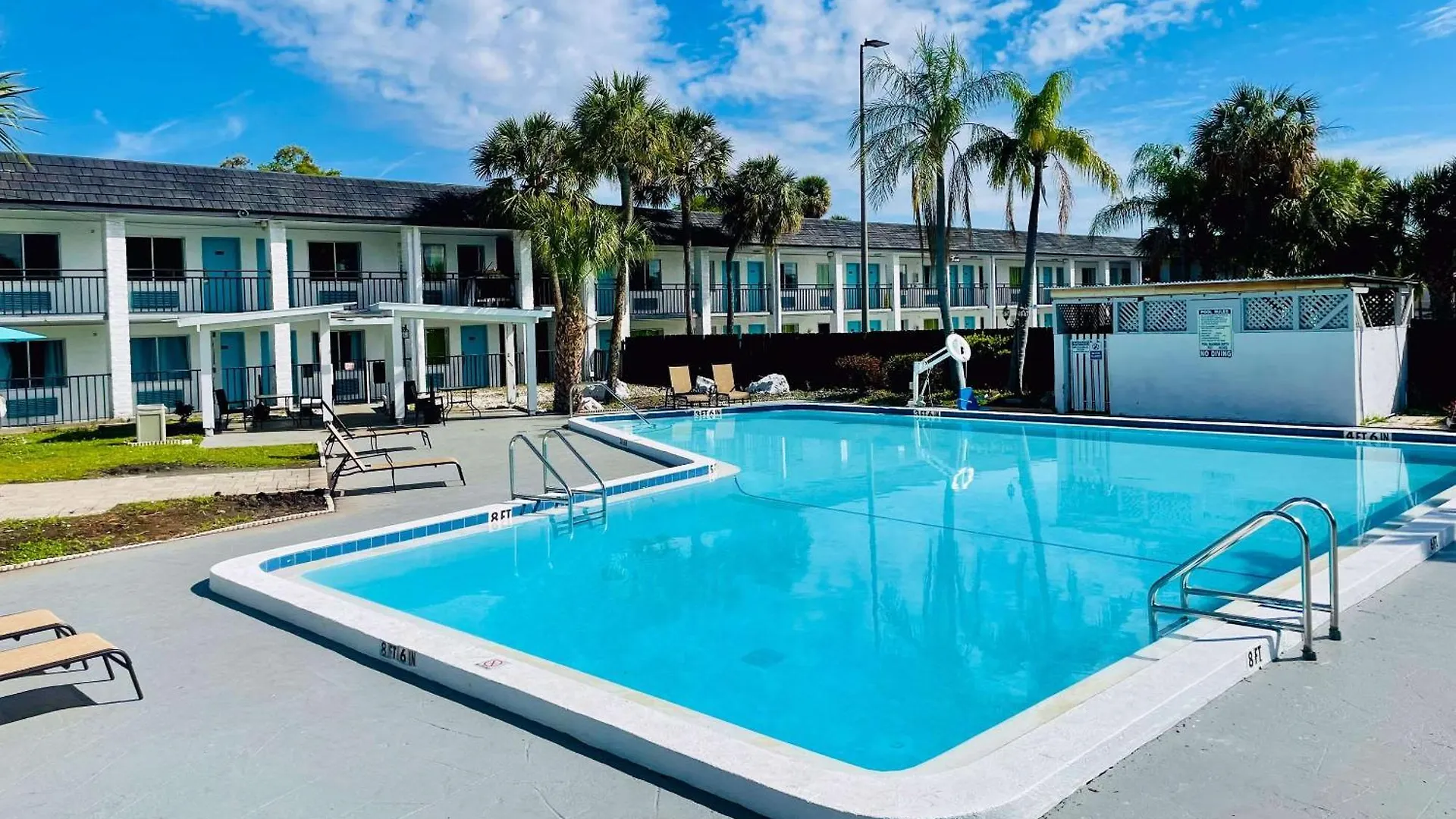 Inn Rodeway - Clearwater