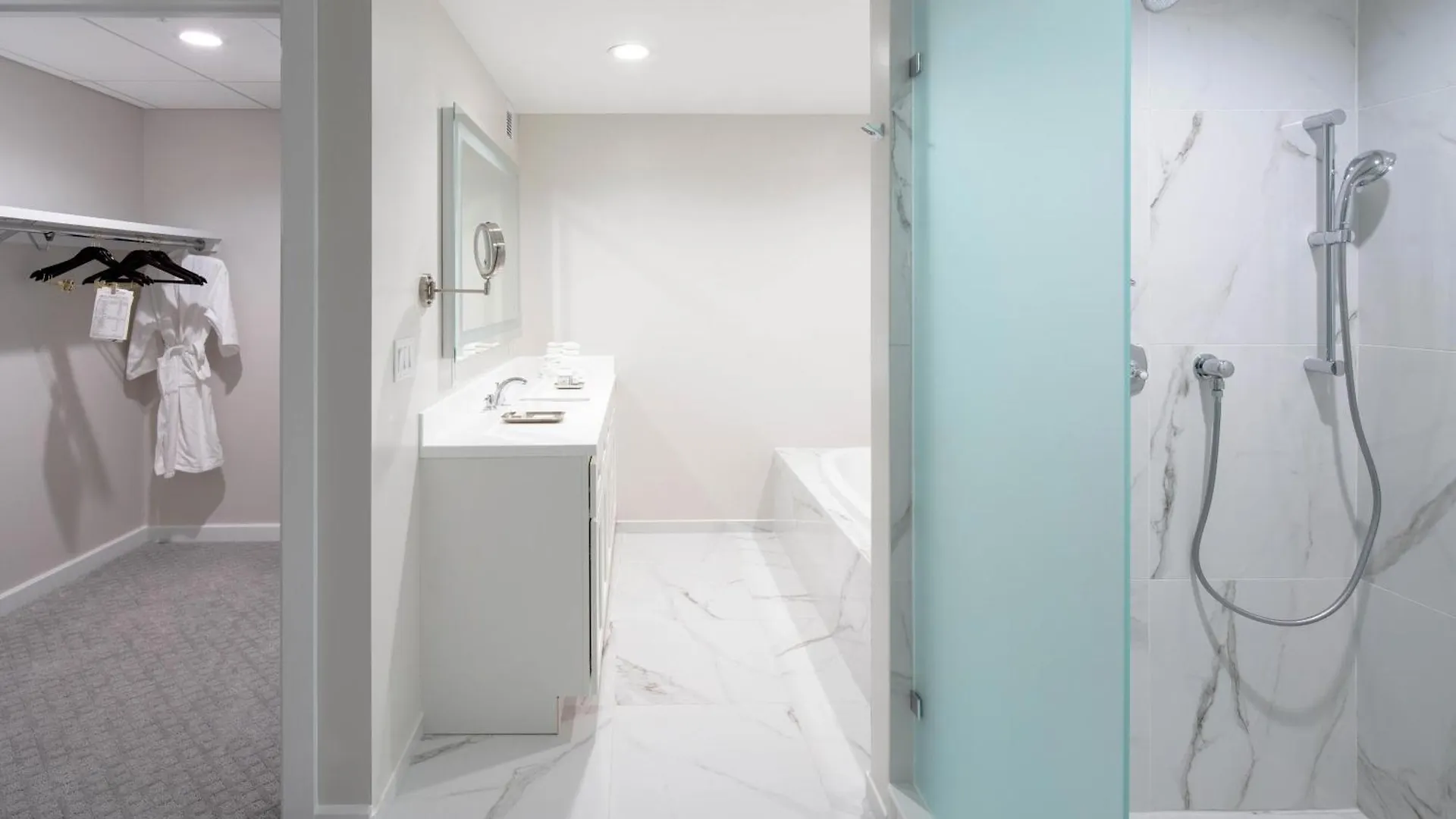 The Karol Hotel, St. Petersburg Clearwater, A Tribute Portfolio Hotel Clearwater