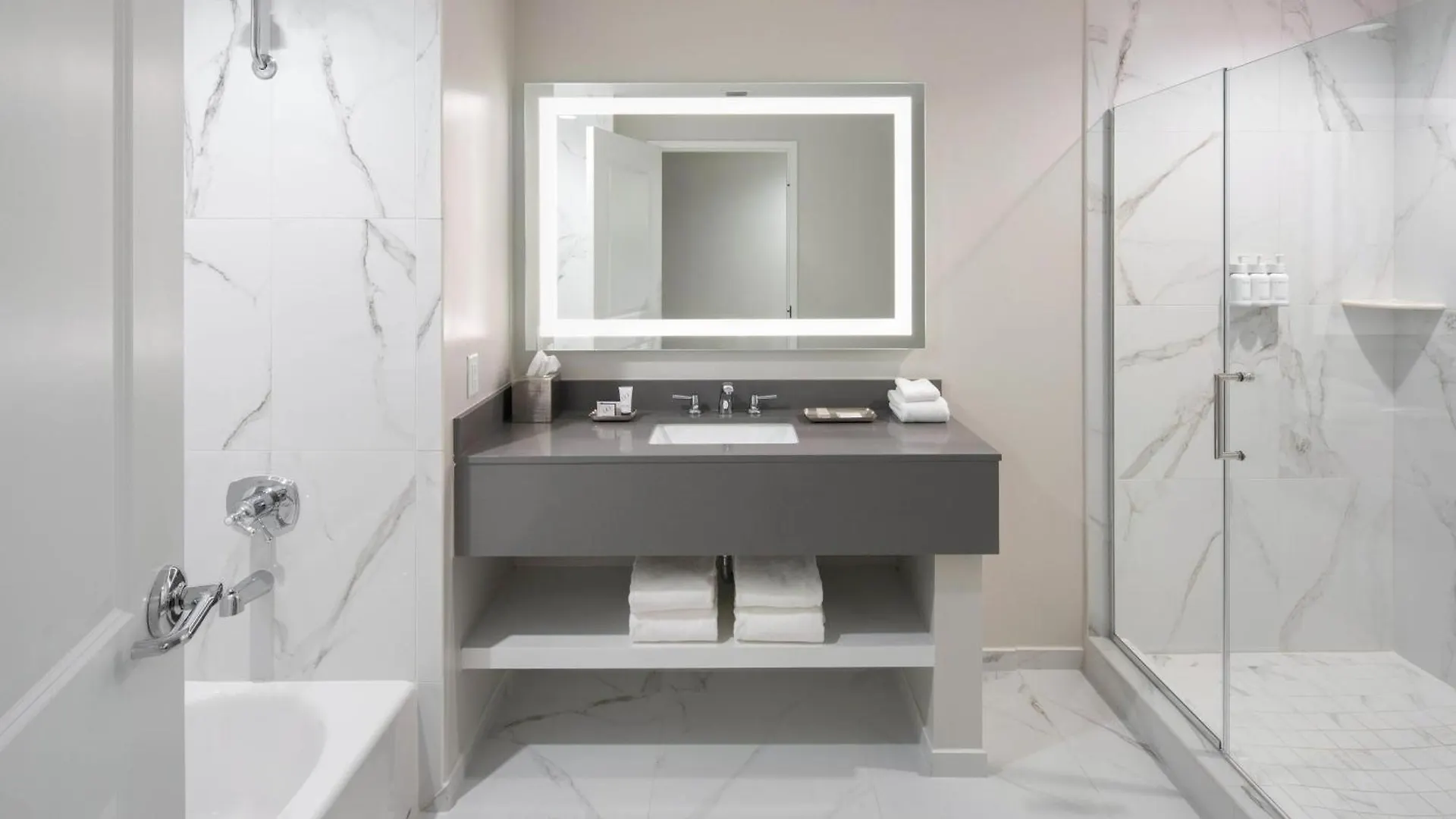 The Karol Hotel, St. Petersburg Clearwater, A Tribute Portfolio 4* Clearwater