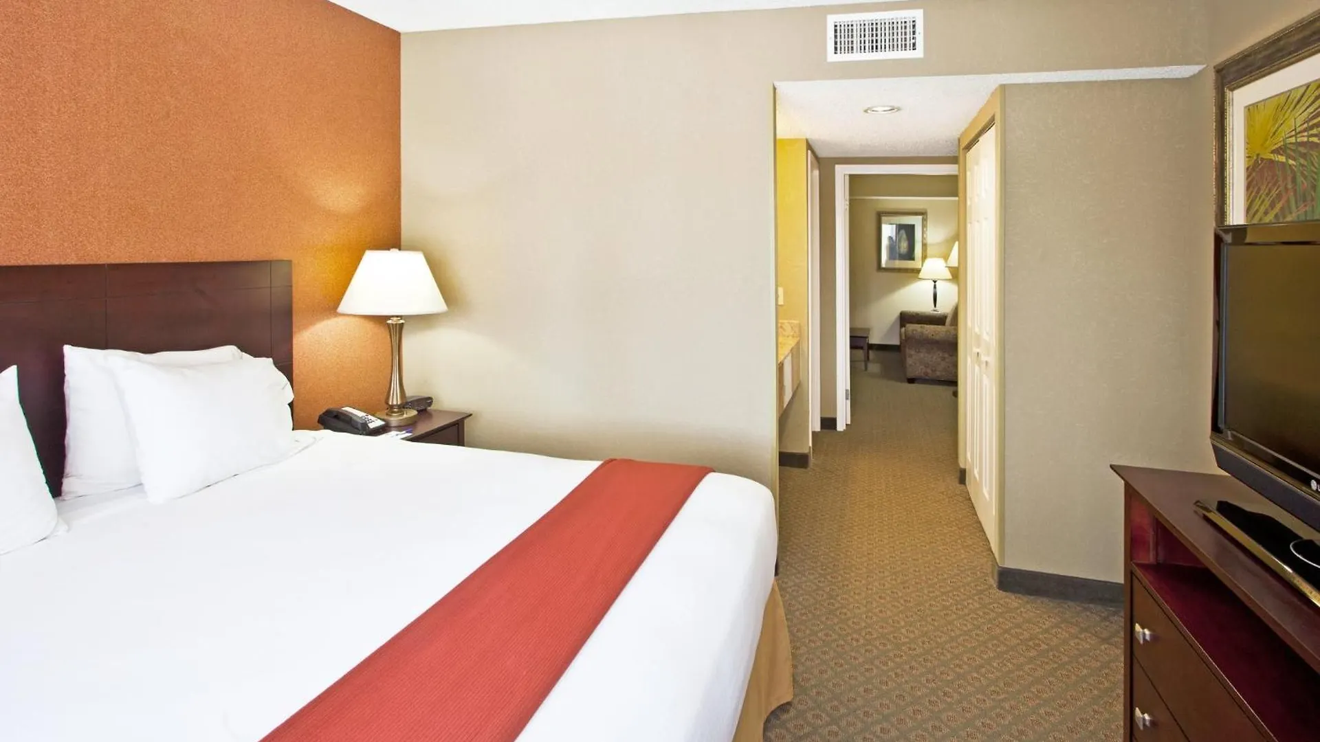 Express Clearwater East - Icot Center By Ihg Pinellas Park