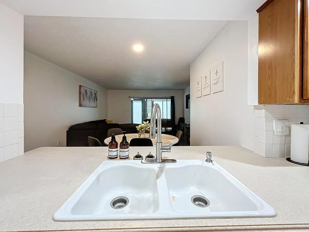 Spacious Getaway- Comfort &convenience Clearwater