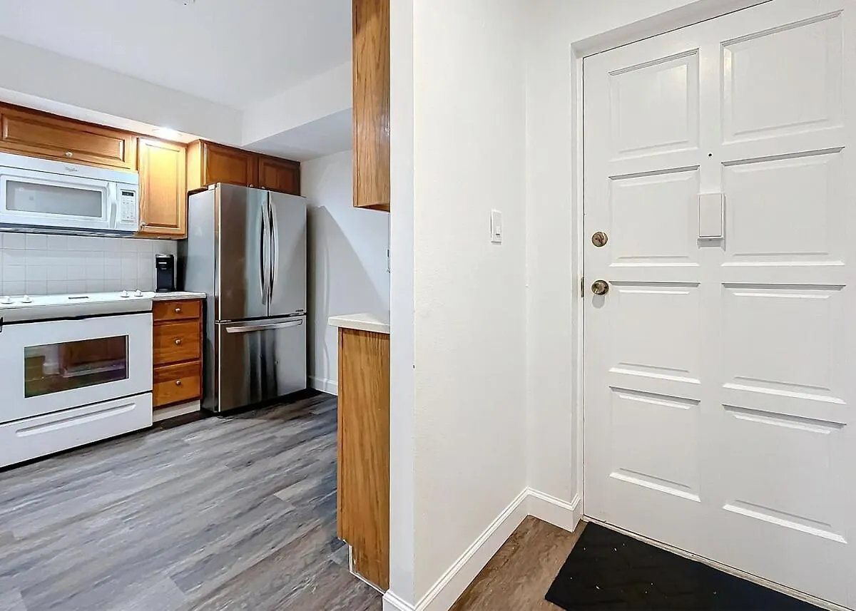 Spacious Getaway- Comfort &convenience * Clearwater