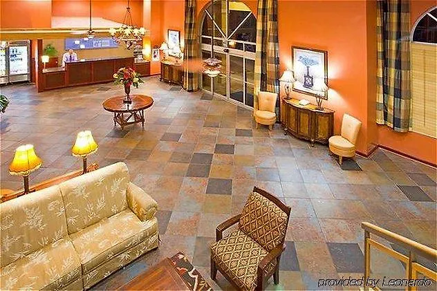 Express Clearwater East - Icot Center By Ihg