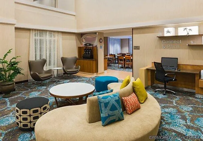 Hotel Fairfield And By Marriott 3*