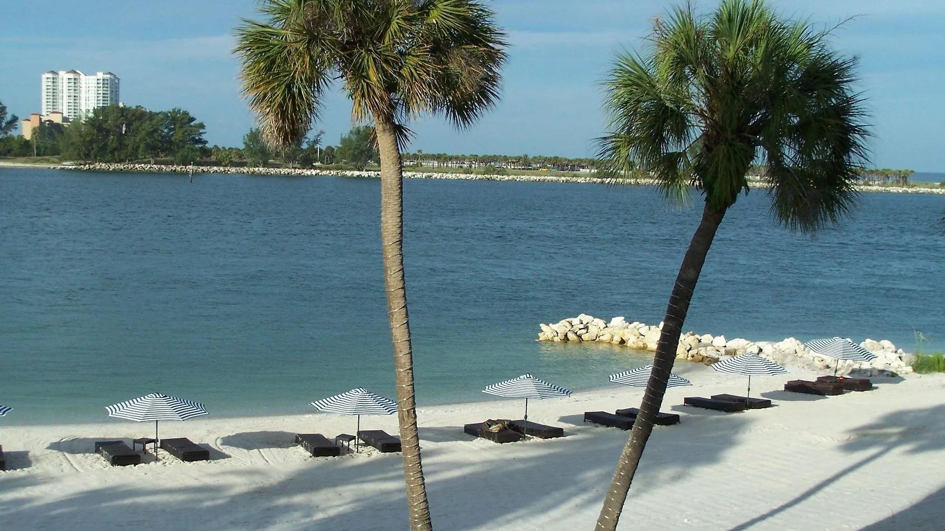 Wyndham Garden Resort 3*
