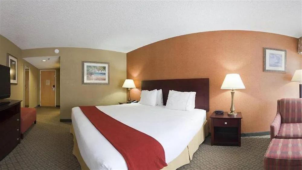 Express Clearwater East - Icot Center By Ihg Hotel 2*