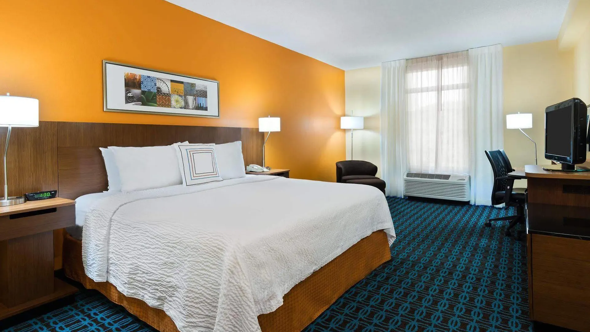 Fairfield And By Marriott 3*