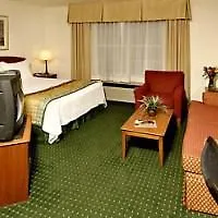 Towneplace By Marriott St. Petersburg Clearwater