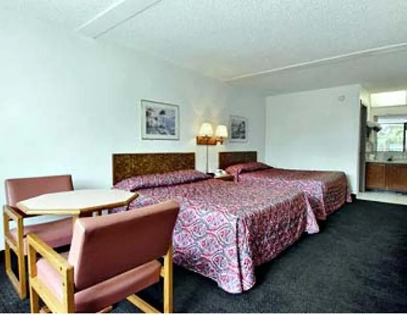 Hotel Days By Wyndham Clearwater/central 2*