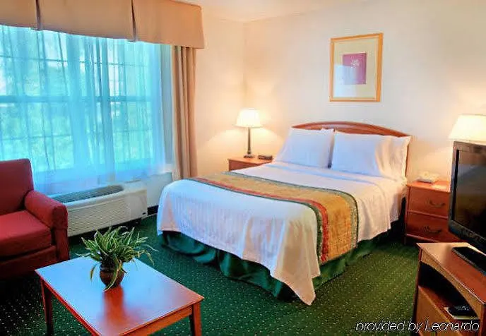 Towneplace By Marriott St. Petersburg Hotel