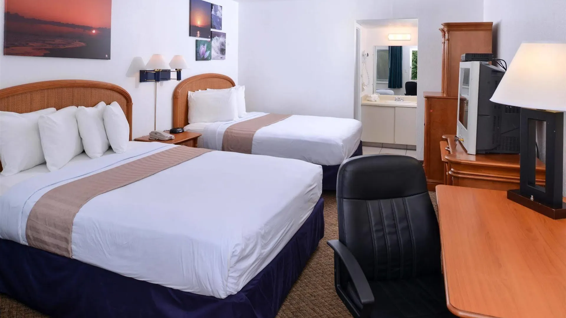 Inn Rodeway -