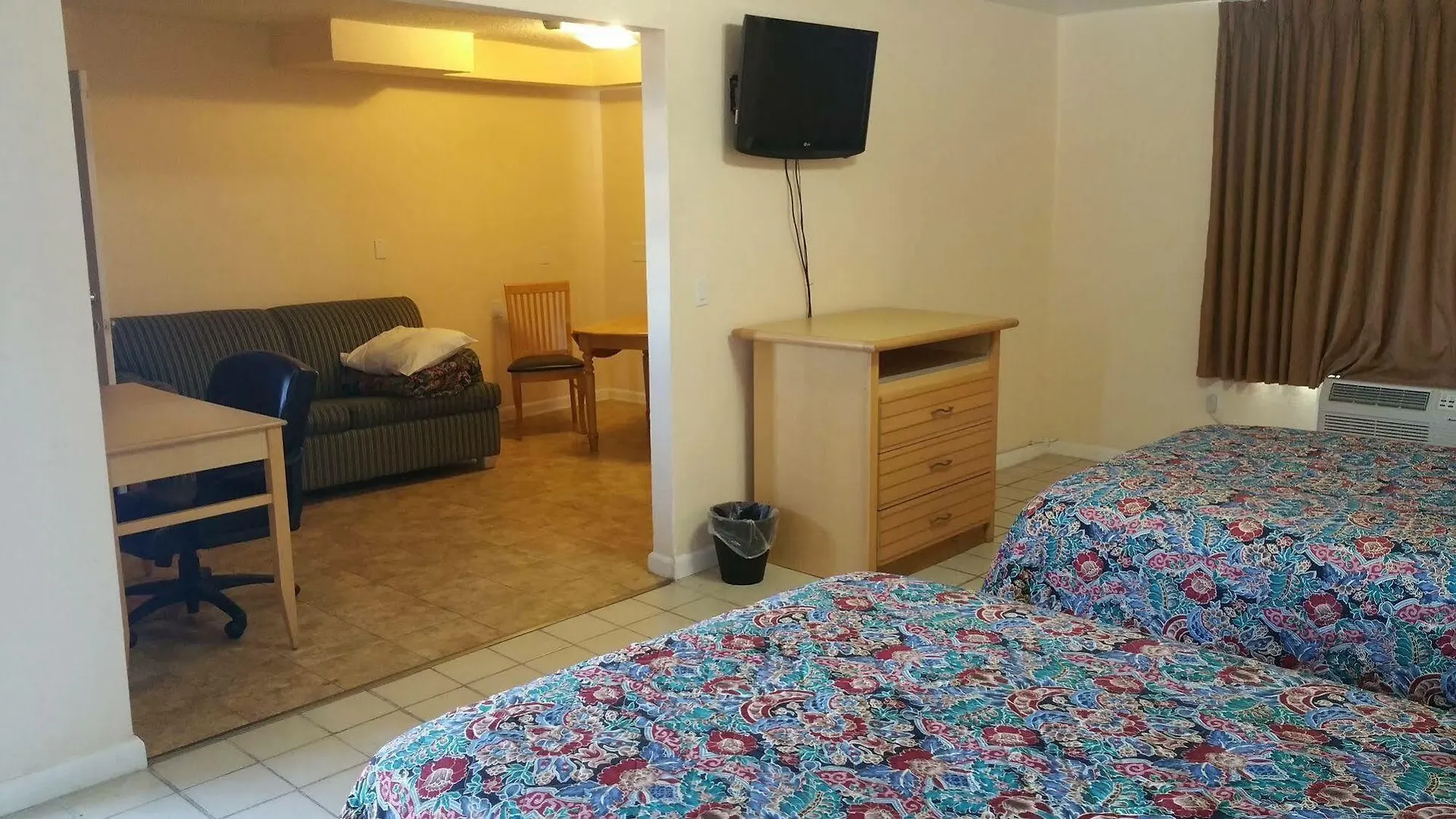 Motel Travelers - Clearwater