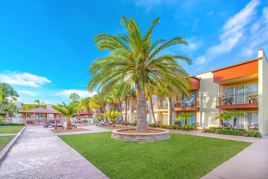 La Quinta By Wyndham Hotel 3*