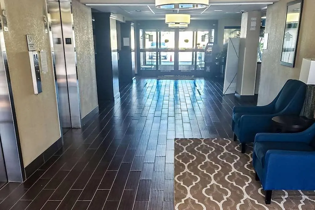 Comfort & St Pete - International Airport Hotell