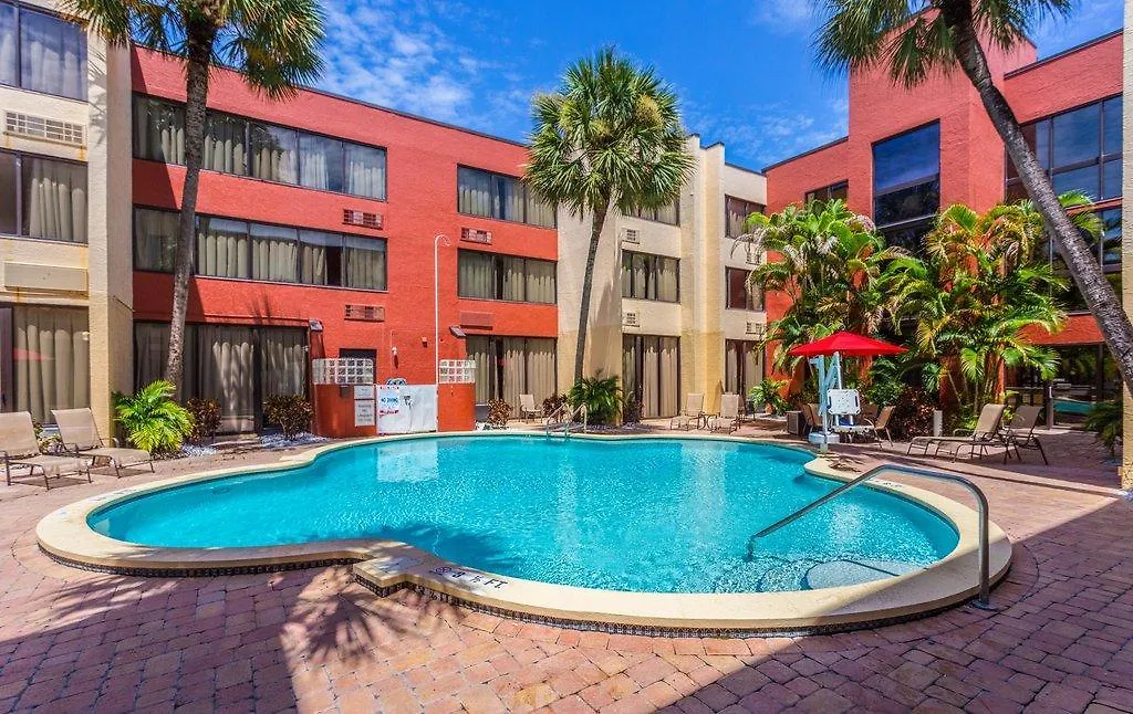 Tropical Palms 3* Клируотер
