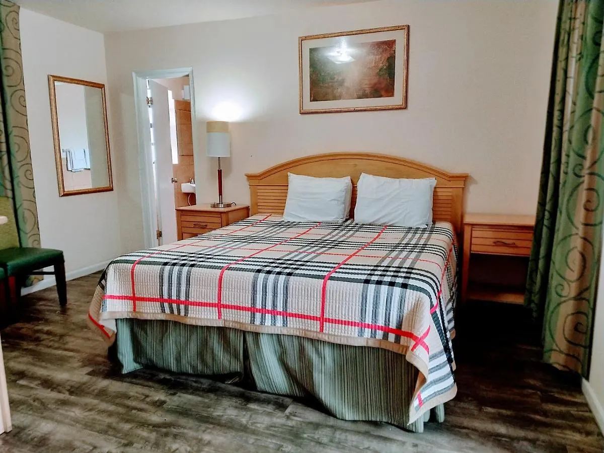 Motel Travelers -