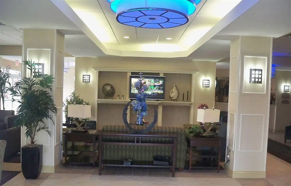 Express & Us 19 North By Ihg Hotel 2*