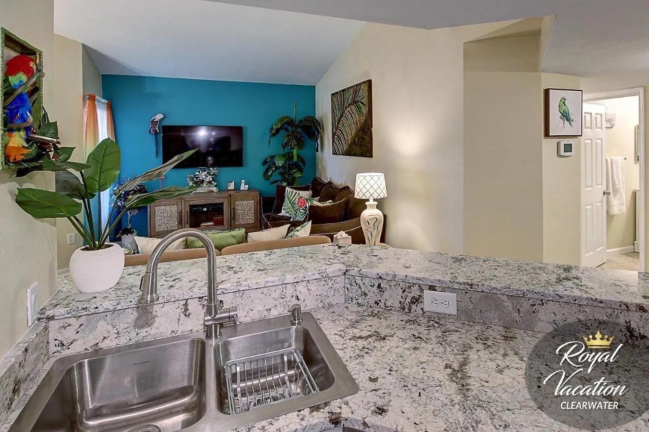 Apartment The Avalon Royal Tropical Clearwater