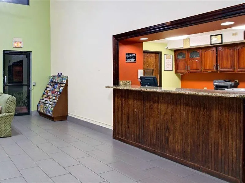 Super 8 By Wyndham Clearwater/st. Petersburg Airport 3*