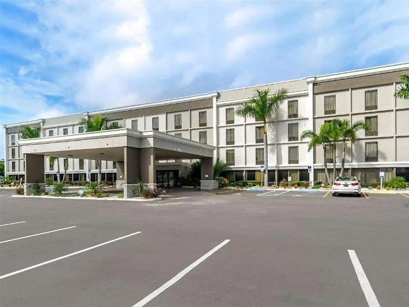 Comfort & St Pete - International Airport Hotell Clearwater