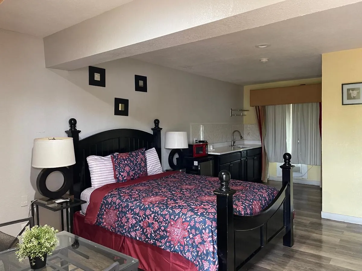 Delux Motel Clearwater