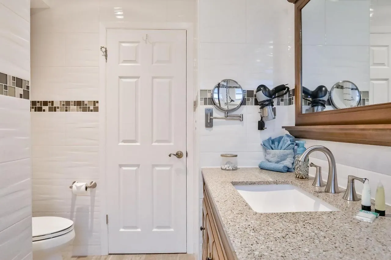 Holiday home Escape To Honeymoon Island
