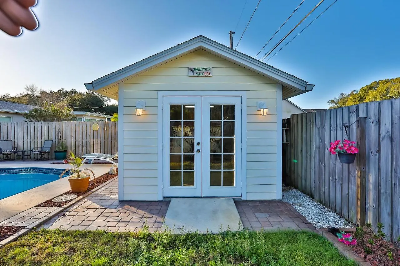 Holiday home Escape To Honeymoon Island