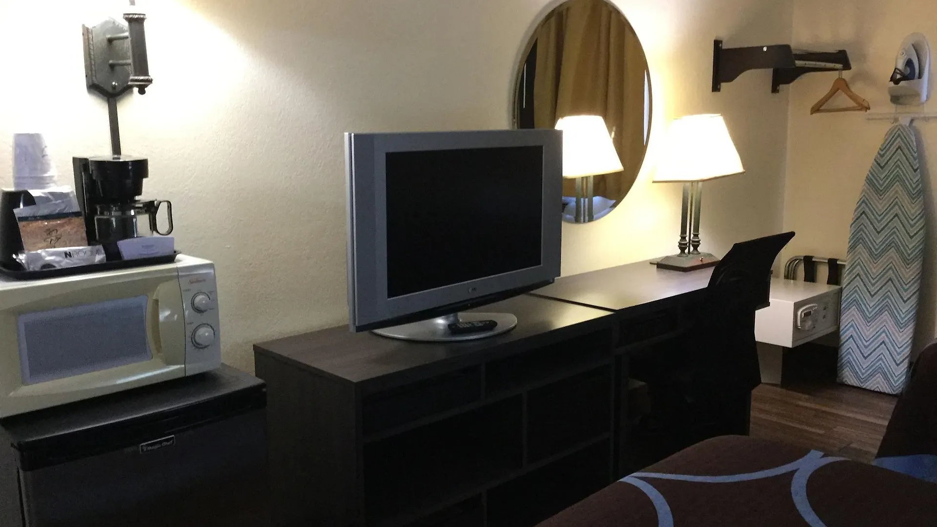 Hotel Super 8 By Wyndham Clearwater/st. Petersburg Airport