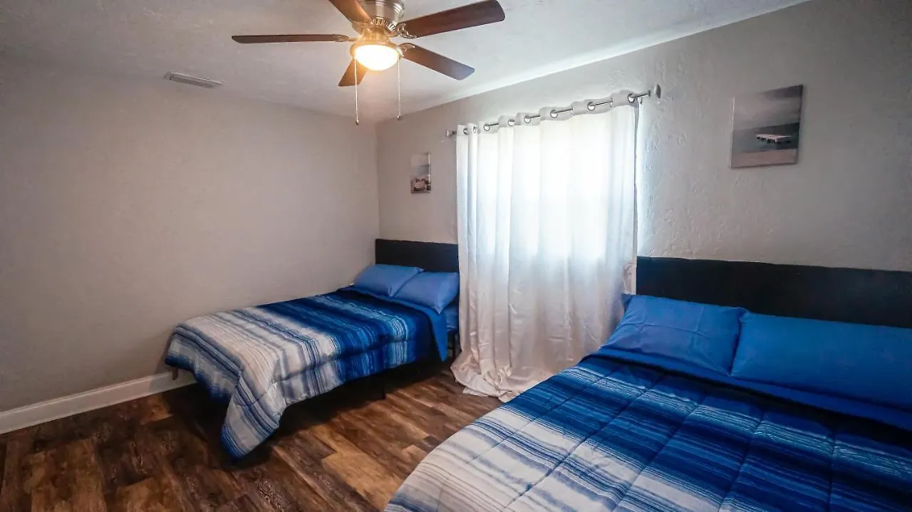 Villa Elegant Cozy Oasis On A Traffic Free Street Clearwater