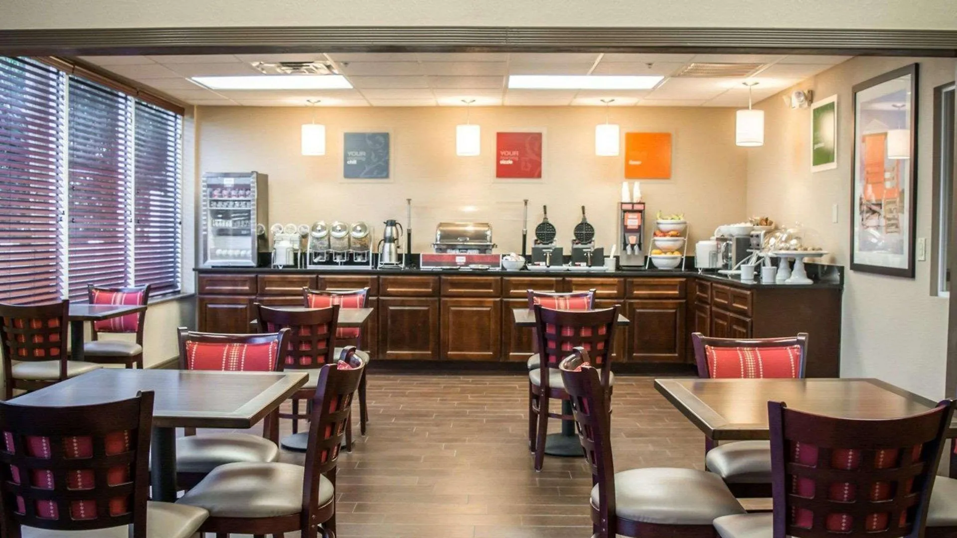 克利尔沃特-但尼丁康福特舒适套房酒店 酒店