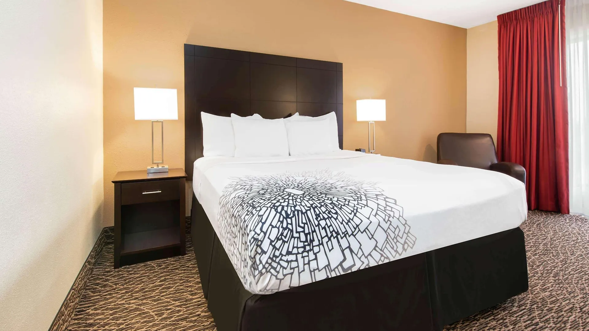 La Quinta By Wyndham Hotel