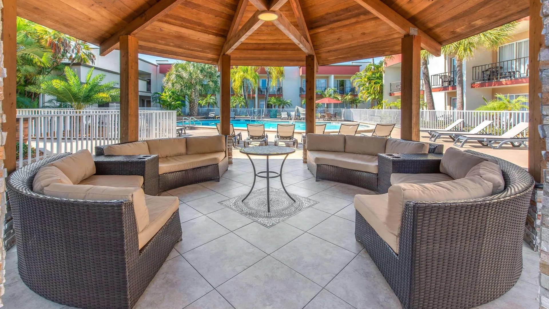 La Quinta By Wyndham Clearwater