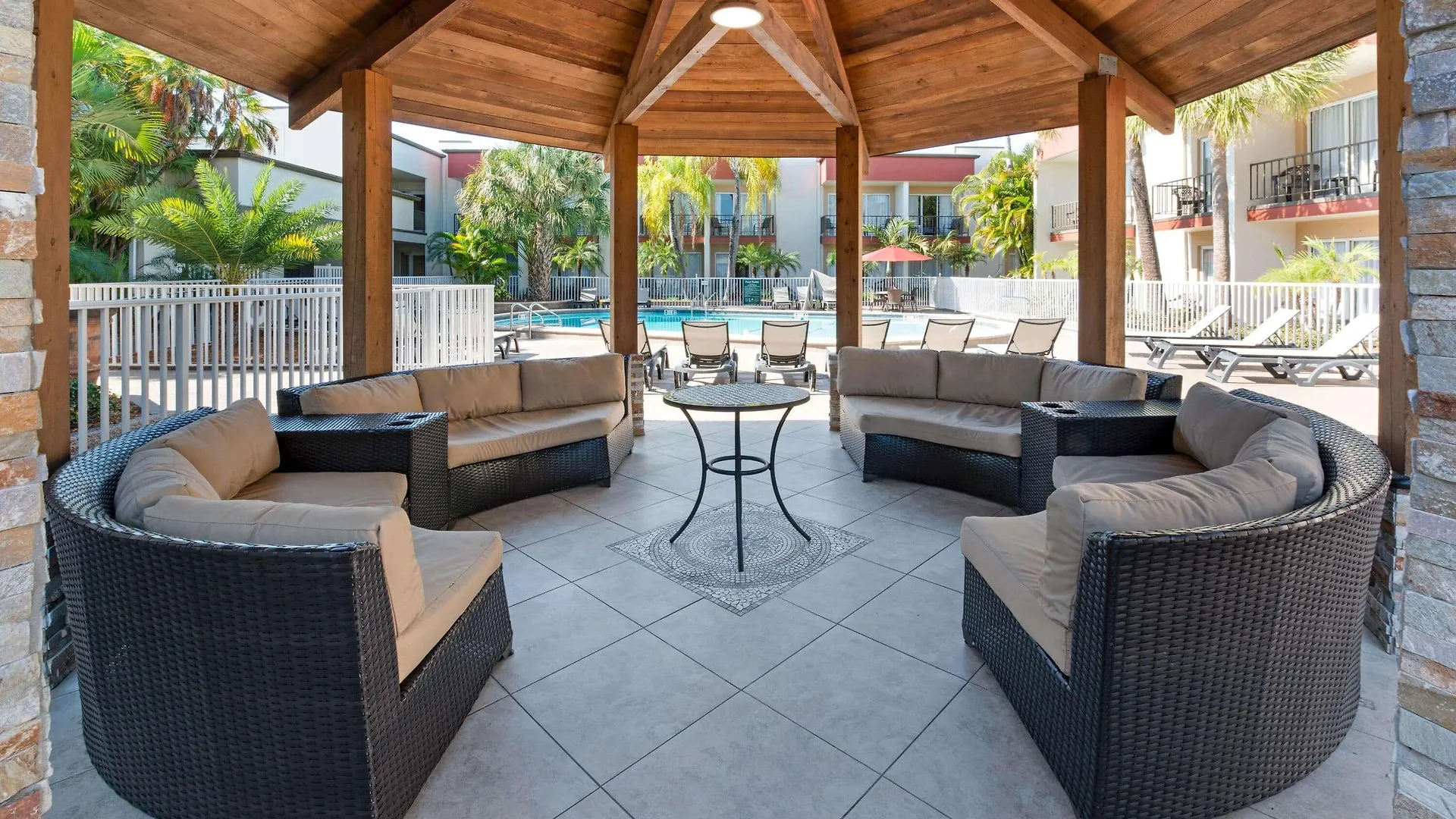 La Quinta By Wyndham Clearwater