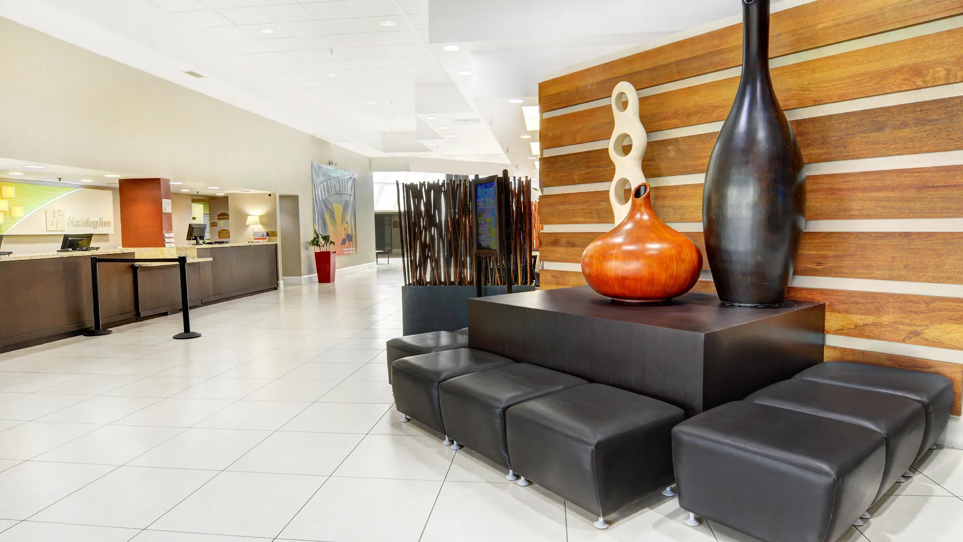 St. Petersburg N - Clearwater, An Ihg Otel Clearwater