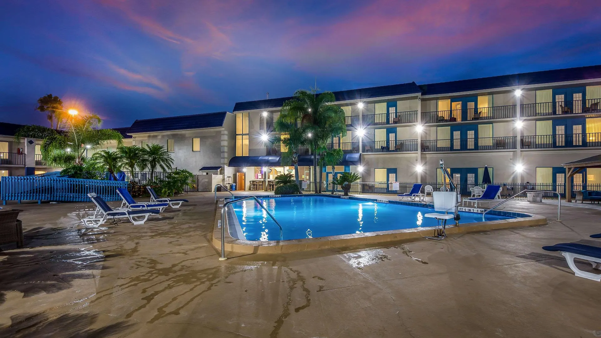 Hotel Clarion &