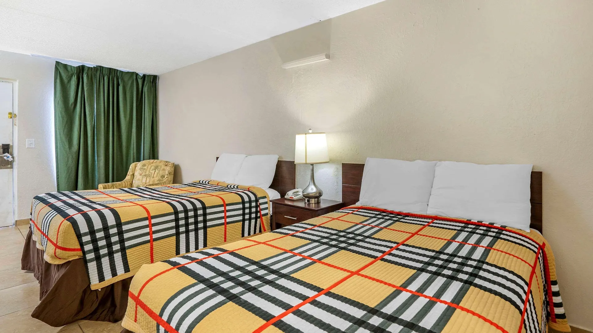 Rodeway Clearwater-dunedin 2*