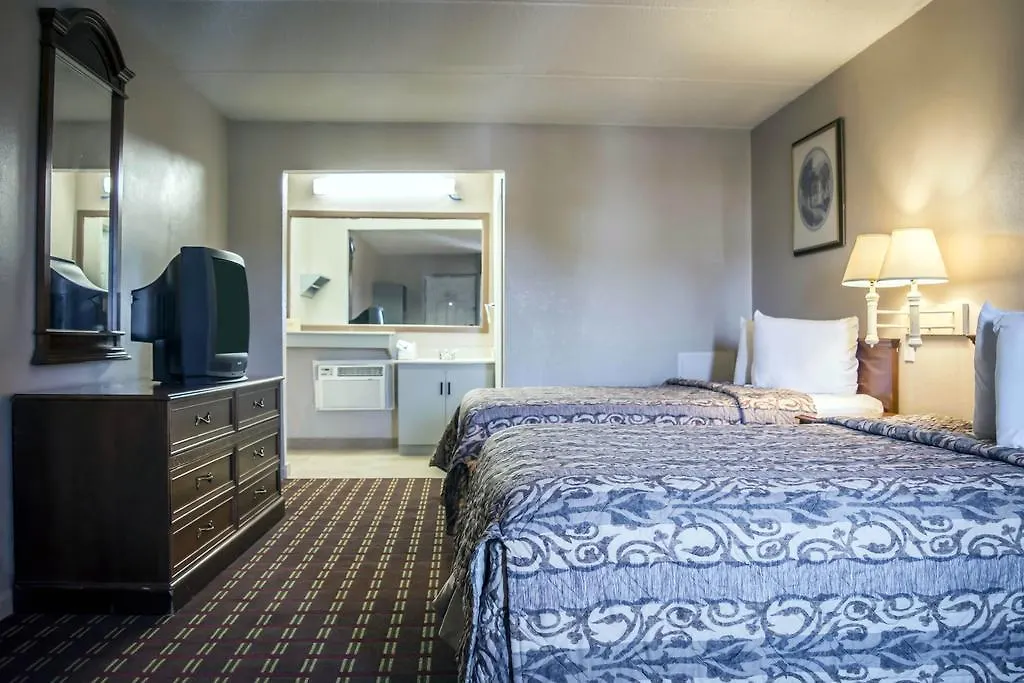 Rodeway Clearwater-dunedin Мини-отель 2*
